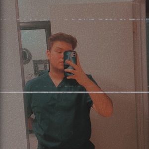 Meet your Posher, Ezequiel